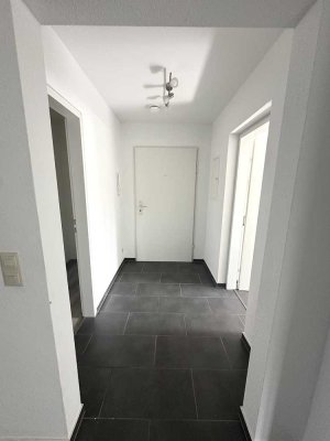 Sanierte 4-Zimmer Wohnung mit Balkon, EBK & Aufzug in Heilbronn-Ost