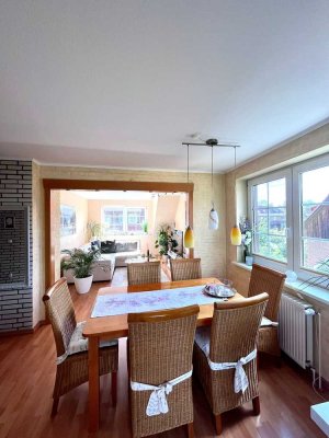 Charmante, mit viel Liebe zum Detail gestaltete Maisonette Wohnung sucht neue/n Mieter/in