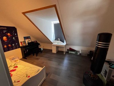 Geräumiges Reihenhaus in Duisburg – Ideal für Familien!