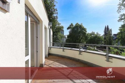Bezugsfrei! - Lichtdurchflutet, zwei Balkone, Fußbodenhzg. u. TG-Stellplatz!