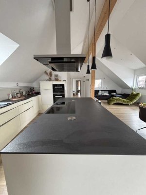 Modernes, luxuriöses  Zweifamilienhaus, barrierefrei!