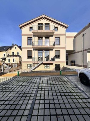 Erstbezug ** 2-Zimmer-Neubau-Wohnung mit EBK, Fußbodenheizung & Stellplatz