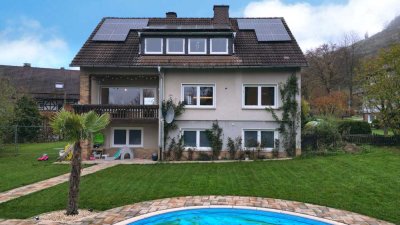 *RESERVIERT*Einfamilienhaus mit tollem Grundstück und Pool