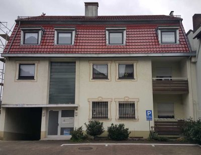 Ansprechende 3-Zimmer-Wohnung mit Balkon und Einbauküche in Seelbach