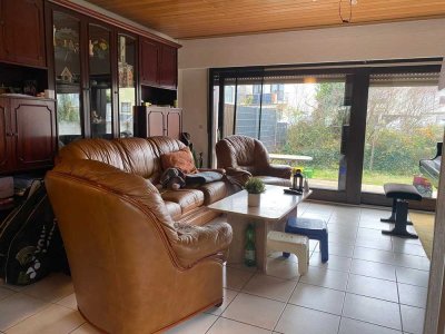 WG in Hagenbach - Zimmer in Doppelhaushälfte