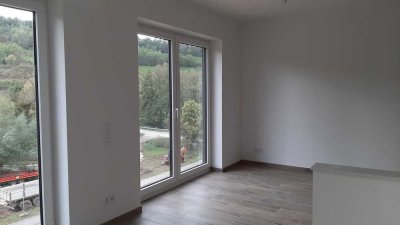3 ZKB Wohnung mit Balkon, Abstellraum & offener Küche in Fell
