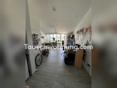 Tauschwohnung: Zweizimmerwohnung Dachgeschoss mit zwei Balkonen