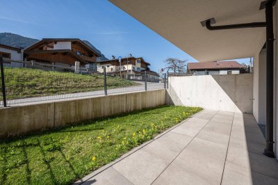 Lichtdurchflutete Gartenwohnung