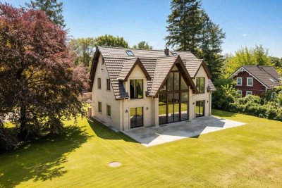 Exklusive Luxus-Villa in Kleinmachnow: 12 Zimmer auf 2.200 m² Grundstück, Spa & Design-Ausstattung