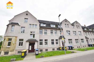 Schöne 2-Raum-Wohnung im Dachgeschoss mit Tageslichtbad