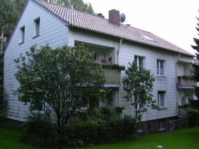 Frisch renoviert! 3 Zimmer-Wohnung in ruhiger, begrünter Wohnlage