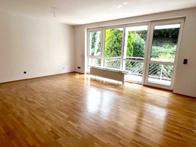 Erbpacht: 3,5 Zimmer Wohnung wartet zum Einzug bereit auf Sie in Mülheim an der Ruhr