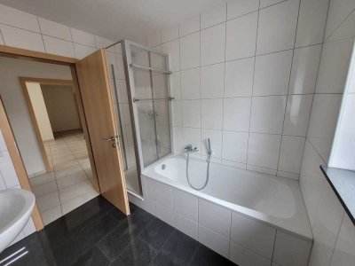 3-Zi. WOHLFÜHL-WOHNUNG mit Balkon in Iffezheim