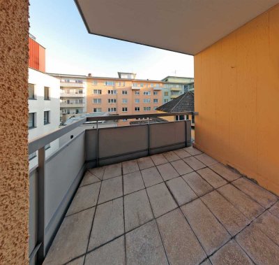 Charmante 1-Zimmer Wohnung im 3. OG mit Balkon und EBK  in Pforzheim-Südweststadt