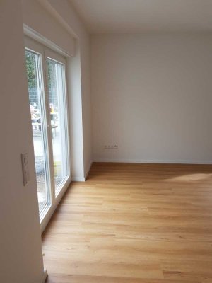 4-Zimmer Wohnung mit Garten in einer kleinen Wohnanlage
