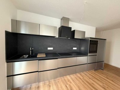 Moderne 2 Zi.-Wohnung im Zentrum von Neckarsulm mit exklusiver Küche