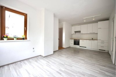 Gartenwohnung mit 3,5 Zimmern mitten im Harter Ortszentrum