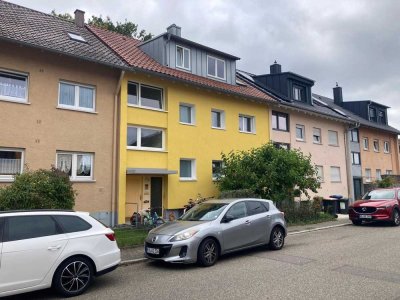 Kapitalanleger aufgepasst! Attraktives 3-Familienhaus in Karlsruhe Neureut-Heide