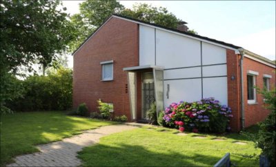 Freistehendes Einfamilienhaus mit Garten nahe Ölpersee
