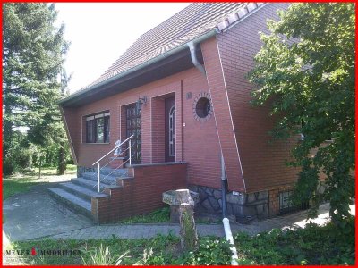 Lübbenau/Spreewald: Einfamilienhaus auf großzügigem Grundstück zw. Stennewitz & Neustadt