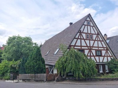 *Heimwerker aufgepasst! Einfamilienhaus mit Grundstück, Garage in traumhafter Lage!