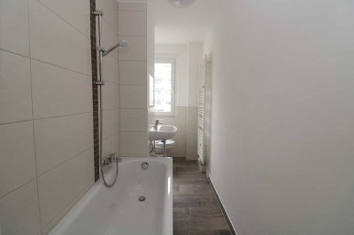 Badenixen aufgepasst…helle 3-Raum-Wohnung mit modernem Wannenbad!!!