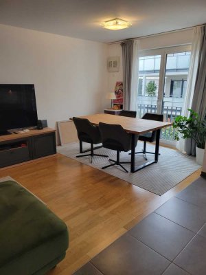Ansprechende und neuwertige 2-Raum-Wohnung mit gehobener Innenausstattung in Weinheim