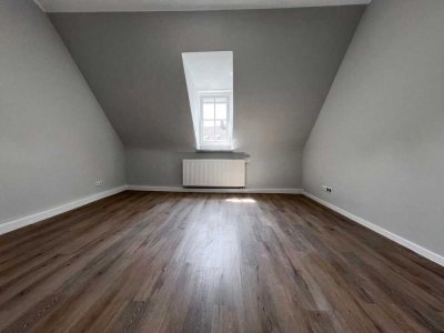 KL - Nähe Kolpingplatz, 3 ZKB, neue EBK, Tageslichtbad, *ERSTBEZUG NACH SANIERUNG*