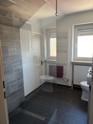 Top moderne 2-Zimmer Wohnung mit Balkon in Innenstadtlage