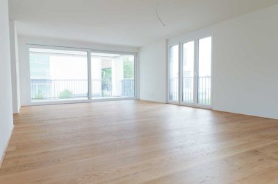 Viel Platz zum Leben – 4-Zimmer-Wohnung mit herrlich großem Balkon, bezugsfertig!