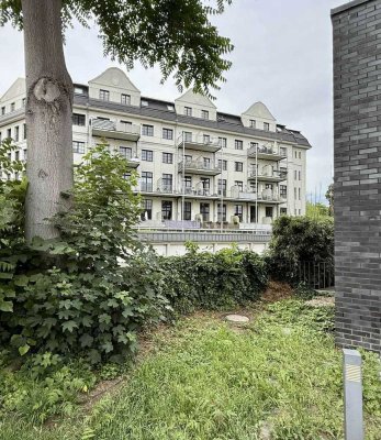 Exklusives ein Zimmer Loft mit Balkon und Stellplatz im Schokoladenpalais