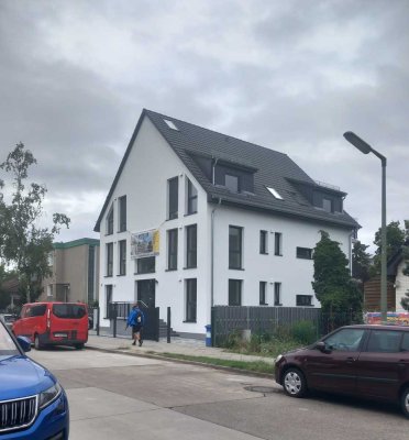 Nachmieter für charmante 2-Zimmer-Wohnung mit Terrasse