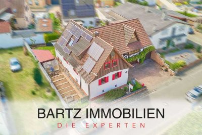 Naturnahes Wohnen mit Charakter & Wohnkomfort – Doppelgarage, Wintergarten, Kamin, PV & Solarthermie