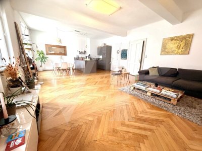 Altbauwohnung in der Innenstadt von Salzburg