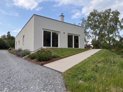 Rohbau-Bungalow im Grünen zum Fertigstellen nach Wunsch!