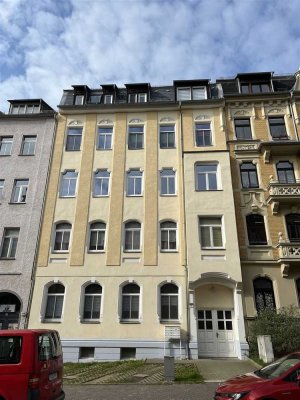 ++schöne 4-Zimmer mit Balkon++