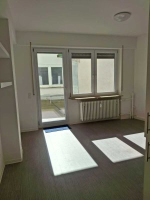 Schöne 3-Zimmer-Wohnung mit Tiefgaragenstellplatz direkt in der Innenstadt Kaiserslauterns
