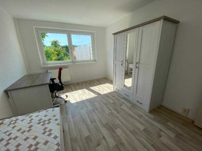 Studenten und Auszubildende aufgepasst! Voll möblierte Wohnung modern saniert.