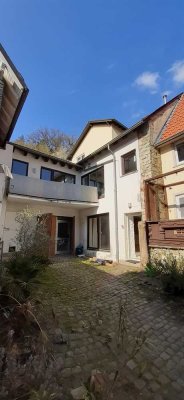Renovierte helle Maisonette Wohnung in Wiesbaden Sonnenberg
