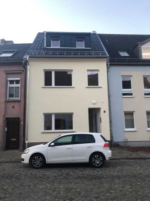 Rarität - Einfamilienhaus inkl. Garage und Grundstück in Lübben
