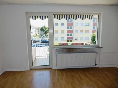 Sonniges Domizil in Rheinufernähe!! Wohnfreundlicher Grundriss mit viel Tageslicht.