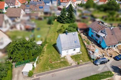 Kleines Glück auf großem Grund - saniertes Einfamilienhaus auf Traumgrundstück in ruhiger Lage