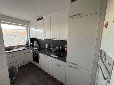 Helle 3-Zimmer-Wohnung mit Balkon und praktischer Raumaufteilung im Herzen von Auf der Horst