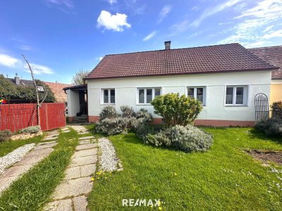 Ein Paradies auf dem Land – Haus mit viel Charme und Platz!