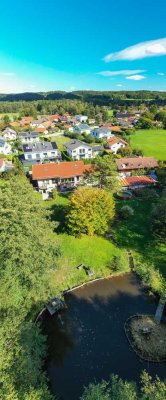 Exklusives Haus mit großem Garten und eigenem Weiher am Starnberger See in herrlicher Südwest Lage