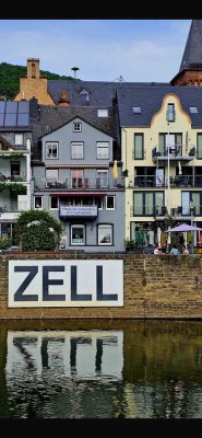 Zell Mosel Top Lage
Ferienhaus ,Wohnhaus,Geschäftshaus, Kapitalanlage 
Von privat und Betreiber