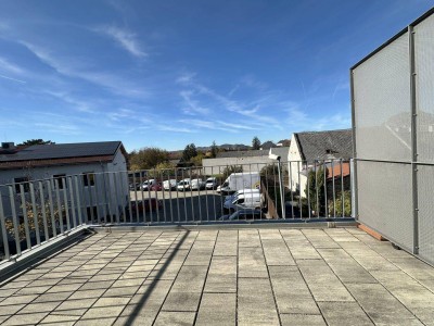 Schöne 2-Zimmer-Terrassen-Wohnung mit gehobener Ausstattung in Ruhelage