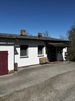 Einfamilienhaus in fast Alleinlage - Stephansposching - Großer Selbstversorger Garten