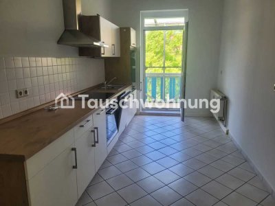 Tauschwohnung: Schöne 2 Zimmer Wohnung mit Balkon + EBK