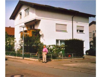 helle 4-Zimmer Wohnung Ortsrandlage LB-Poppenweiler 1.OG